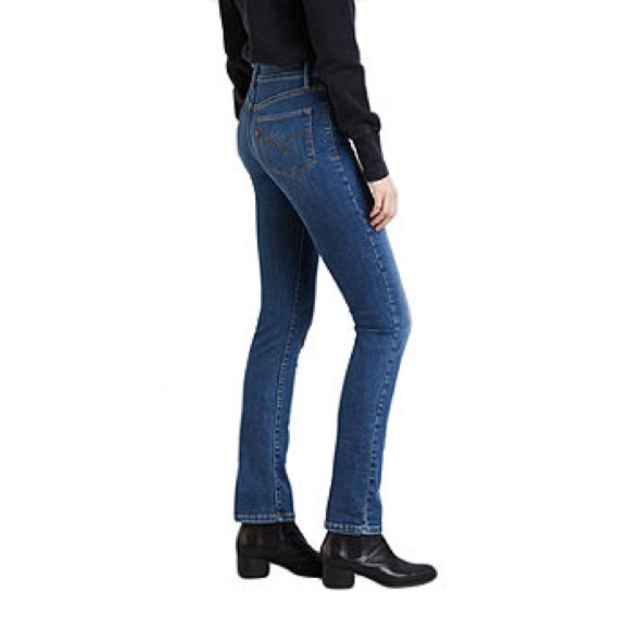 Levi’s Mid Rise Skinny Jean - Picture 3 of 7